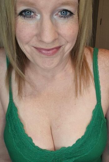 Full leaked Realbettymaxwell private photo