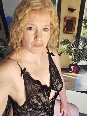 Full leaked Realbettymaxwell private photo