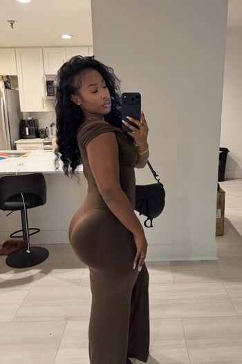 Full leaked Realkeylamarie private photo