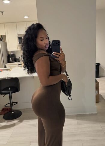 Full leaked Realkeylamarie private photo