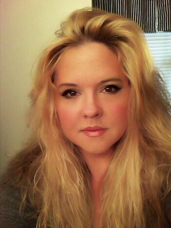 Full leaked Rebecca parrot private photo