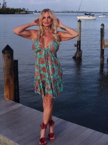 Full leaked Rebeccalynne d private photo