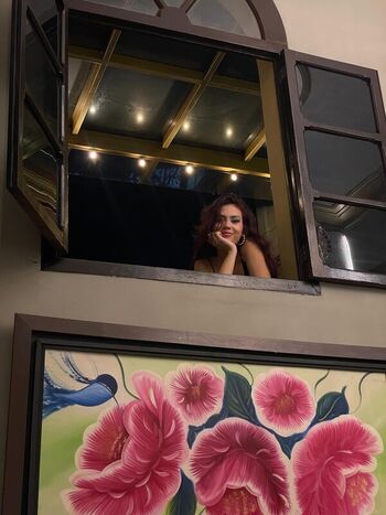 Full leaked Redblossom private photo