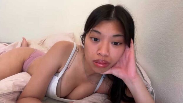 Full leaked Reemiki private photo