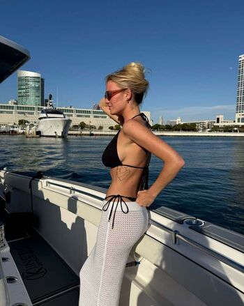 Full leaked Reese johnson private photo