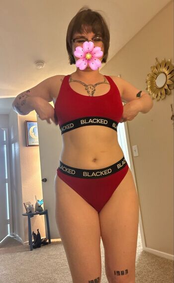 Full leaked Reignyseasons private photo