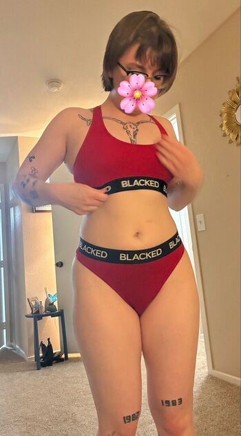 Full leaked Reignyseasons private photo