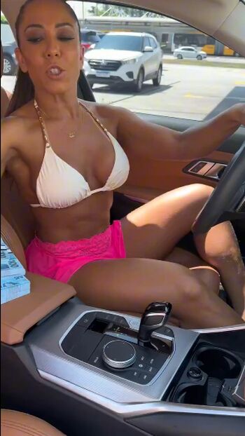 Full leaked Renata frisson page private photo