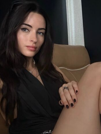 Full leaked Renee murden private photo