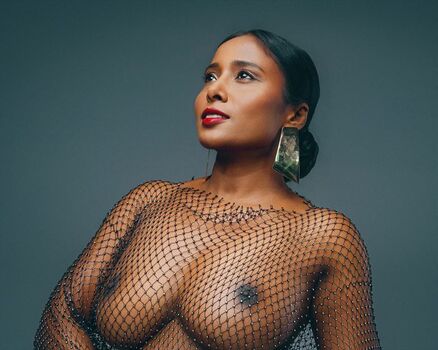 Full leaked Retrousse tits page private photo
