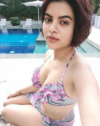 Full leaked Rhea insha private photo