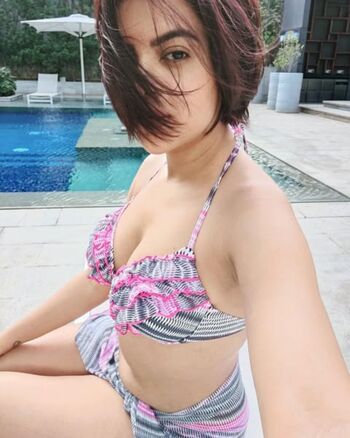 Full leaked Rhea insha private photo