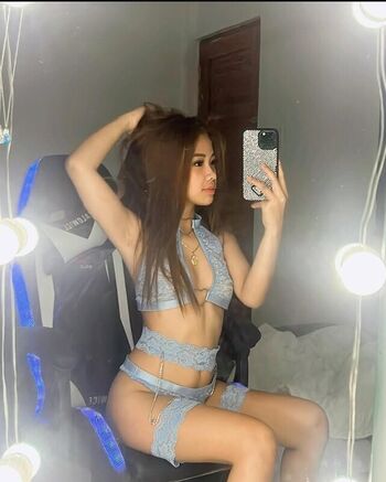 Full leaked Rhearvera private photo