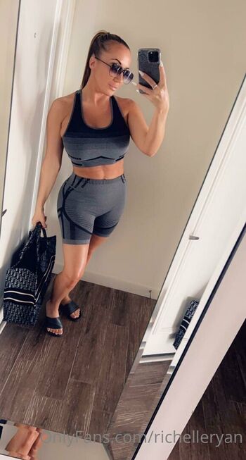 Full leaked Richelle ryan private photo