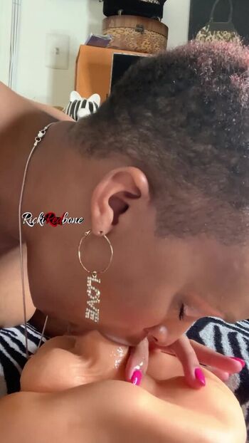 Full leaked Rickiredbone private photo