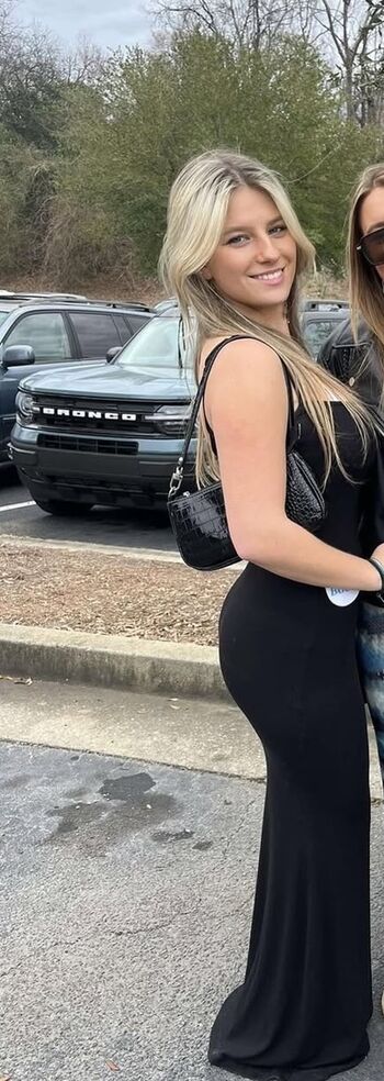 Leaked Janet montgomery/ private photo viral onlyfans