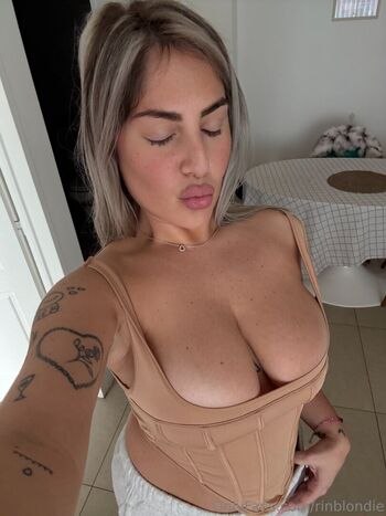 rinblondie