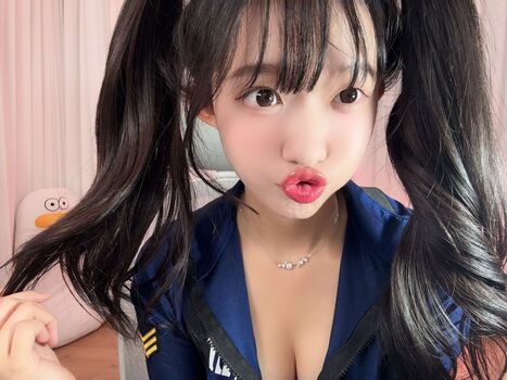 Full leaked Riribebe page private photo