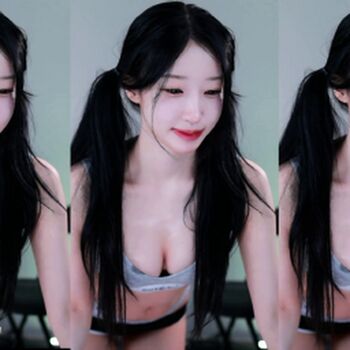 Full leaked Riribebe page private photo