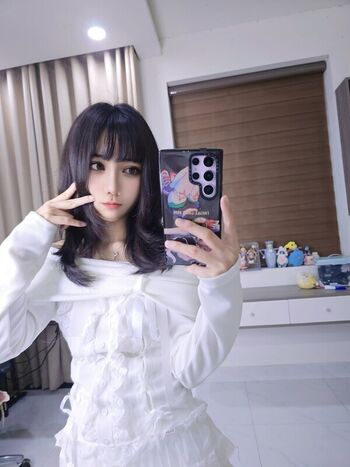 Full leaked Risakoxy private photo
