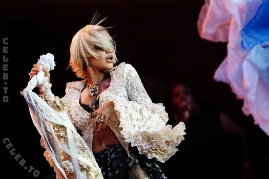 Full leaked Rita ora private photo