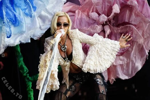 Full leaked Rita ora private photo