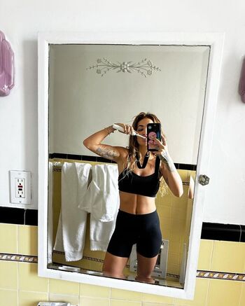 Full leaked Rita ora private photo