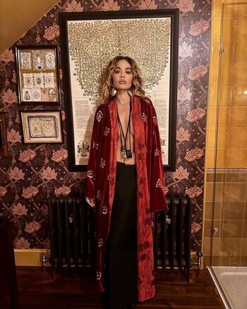 Full leaked Rita ora private photo