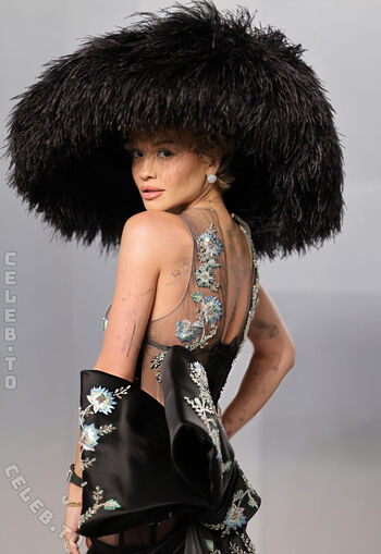 Full leaked Rita ora private photo