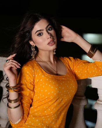 Full leaked Riva arora page private photo