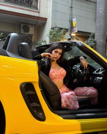 Full leaked Riva arora private photo