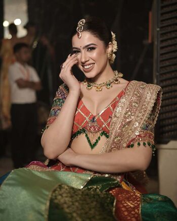 Full leaked Riva arora private photo