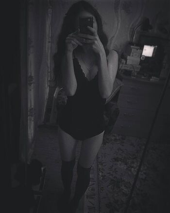 Full leaked Riwonka page private photo