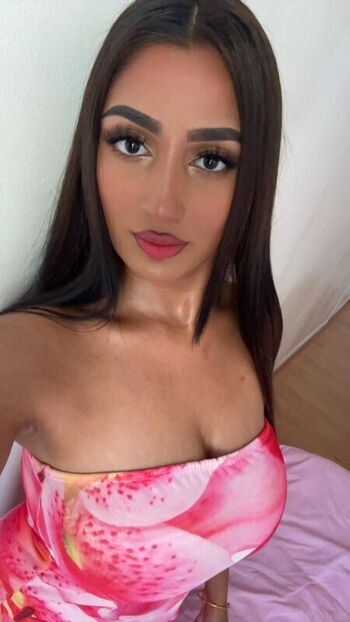 Full leaked Riya b private photo