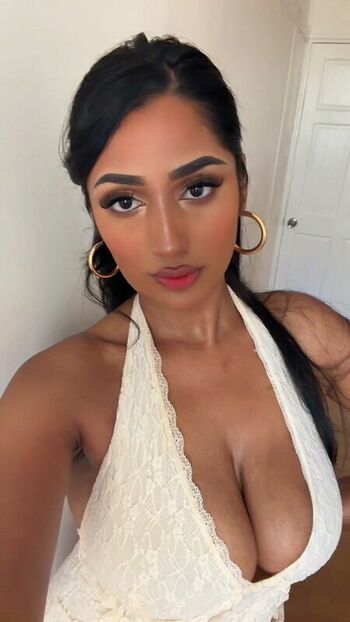 Full leaked Riya b private photo