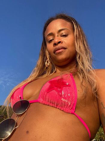 Full leaked Roberta rodrigues private photo