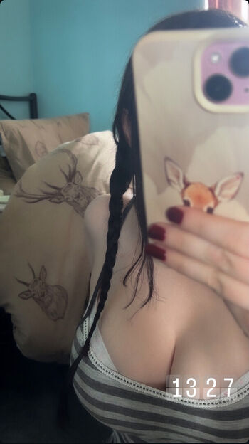 Full leaked Robyn private photo