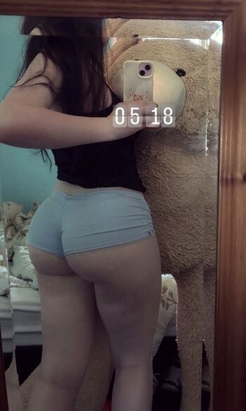 Full leaked Robyn private photo