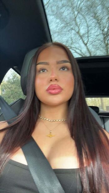 Full leaked Rojii ely private photo