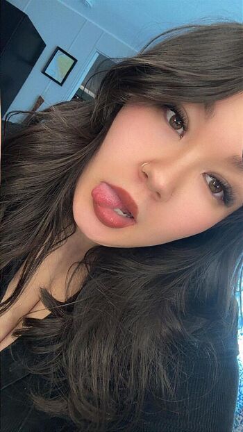 Full leaked Rolyattko private photo