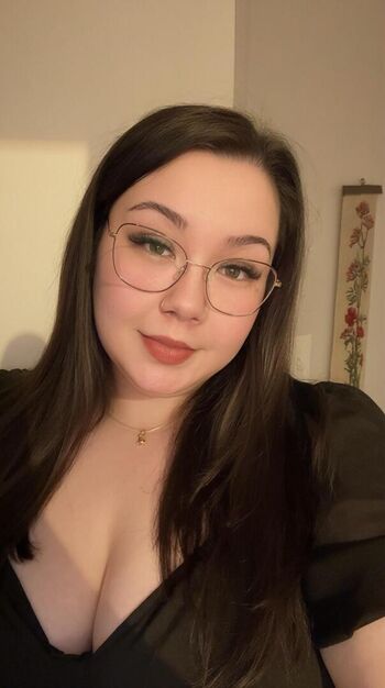 Full leaked Rolyattko private photo