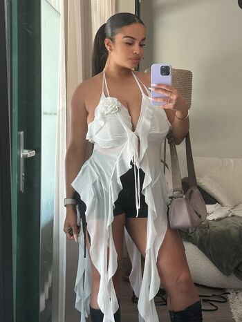 Full leaked Romyisabellaa private photo