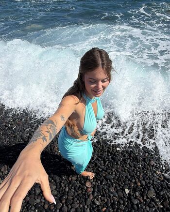 Full leaked Romyreiner private photo