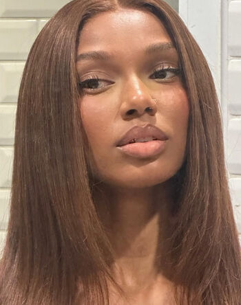 Full leaked Ronisia private photo