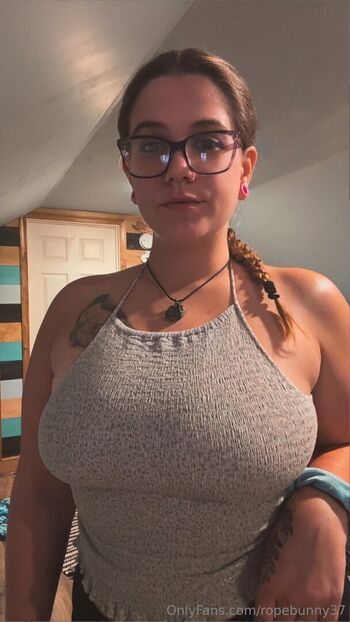 Full leaked Ropebunny private photo