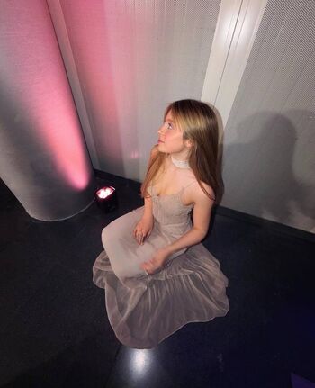 Full leaked Sithle/ private onlyfans photo