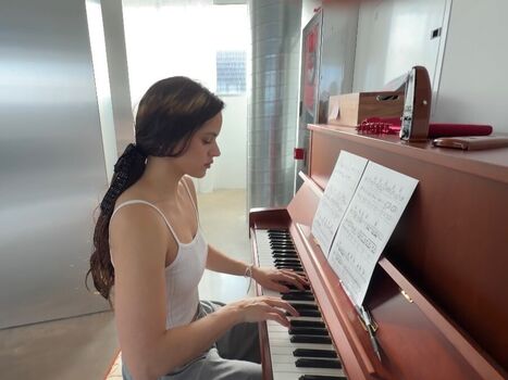 Full leaked Rosalia page private photo