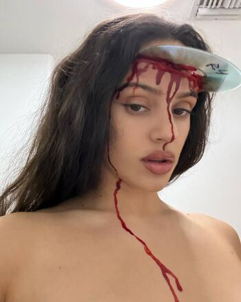 Full leaked Rosalia private photo
