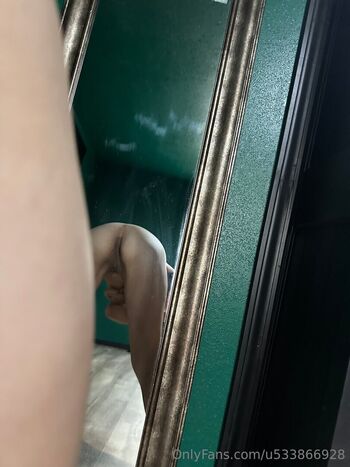 Full leaked Rose w private photo