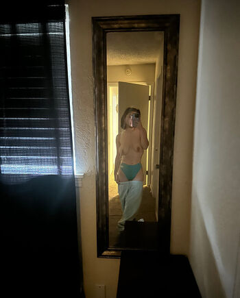 Full leaked Rose w page private photo